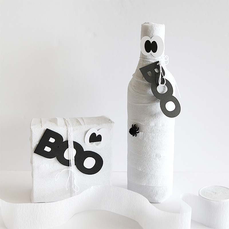 Boo gift wrap treat bag tag card