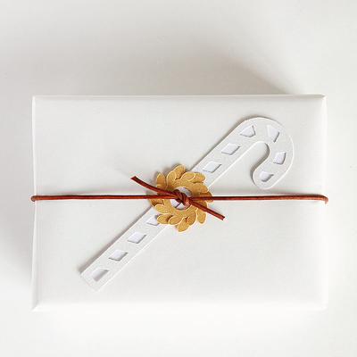 Candy cane gift tag - free cut files